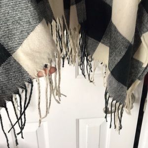 Other - NWOT Buffalo plaid fringe wrap Other - NWOT Buffalo plaid fringe wrap